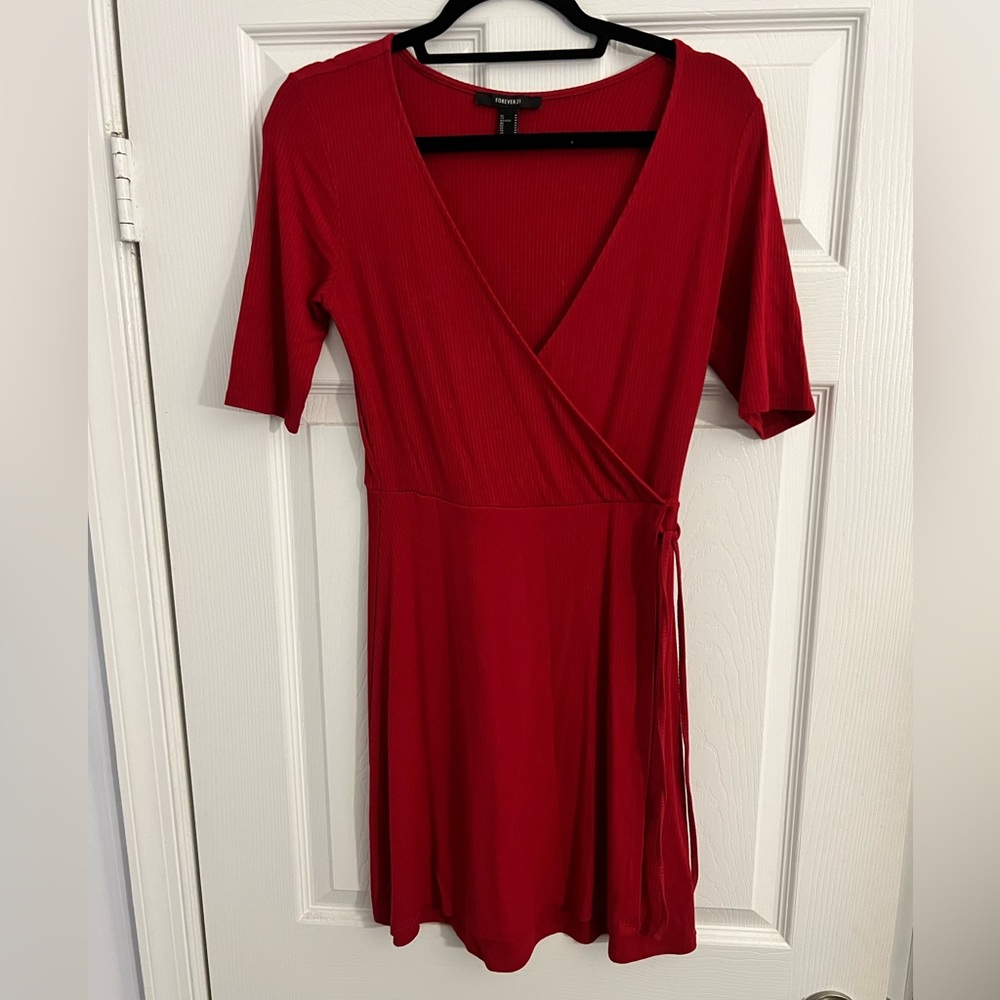 Forever 21 Cropped-Sleeve Dress - Medium